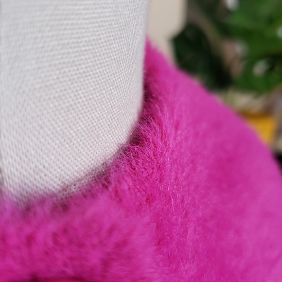 Levi's Pink Textured Sweater Size Small NEW! - Picture 13 of 14